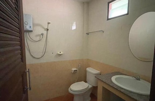 Haad Rin House | Bank Guesthouse