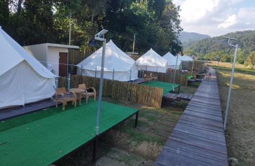 Fang Resort | Banna Cafe & Glamping บ้านนา คาเฟ่ แอนด์ แกรมปิ้ง