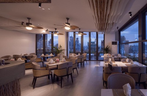 Chamkar Mon Hotel | Bassac Signature Experience Modern City Living with Infinity Pool and Rooftop Dinning