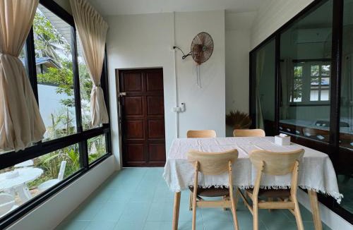 Chaloklum House | Beach front House