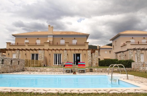 Platanitis Villa | Beach Front Villa with Private Pool II