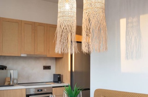Lambi Apartment | Beach Luxury Homes : Nicole