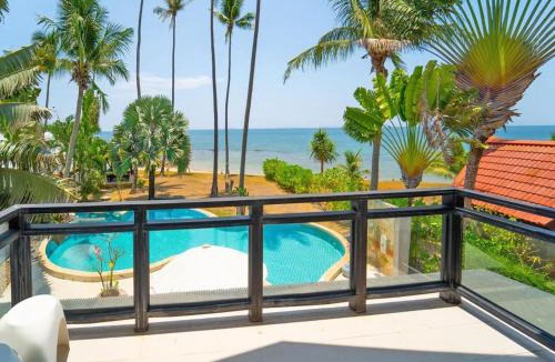 Ko Lanta Villa | Beachfront! 5 Bedrooms - Malee Beach Villa E1