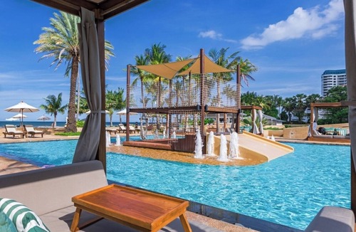 Hua Hin Apartment | Beachfront condo with full sea view and the facilities of a 5-star resort