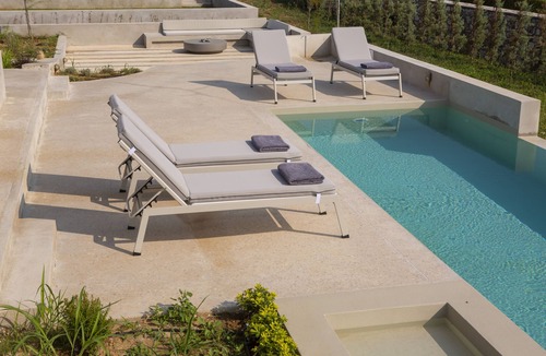 Agios Ioannis Villa | Beachfront Villa Kymo