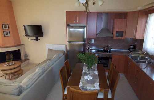Karvelas Villa | Beachside Vacation Homes Ideal for a Restful Vacation