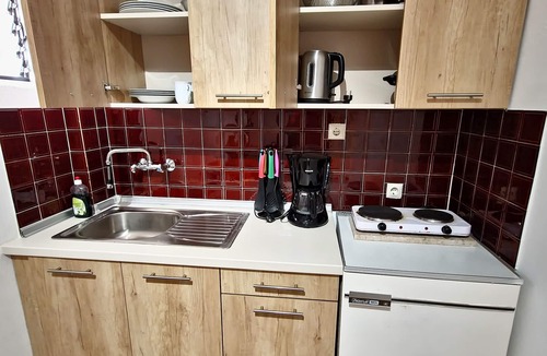 Melikia House | Beautiful Apartments in a green and peaceful area near the beach on Corfu island