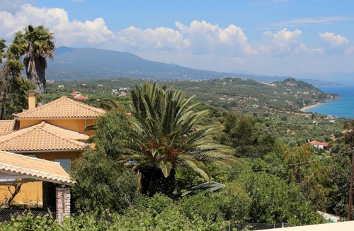 Pylos-Nestoras House | Beautiful holiday house in the country with terrace | Messenia, Peloponnese