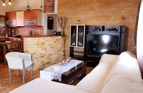 Aloizianika House | Beautiful holiday house with sea view, terrace, BBQ | Lakonia, Peloponnese