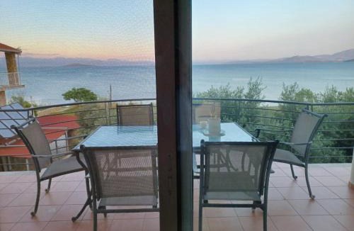 Preveza Apartment | Beautiful house with a view of the Amvrakikos Gulf!