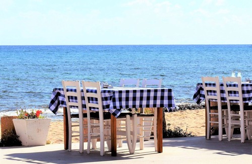 Chrissi Akti Villa | Beautiful Paros Villa | Villa Katherine | 5 Bedrooms | Access to Pool &.