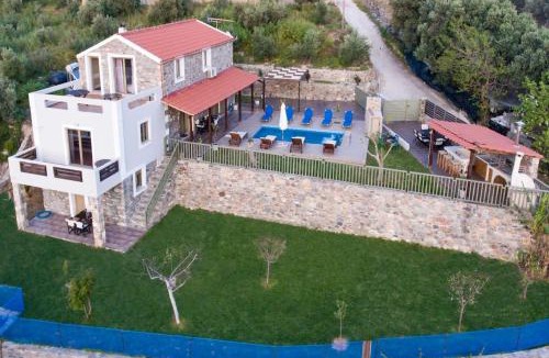 Platanias Villa | Beautiful Villa