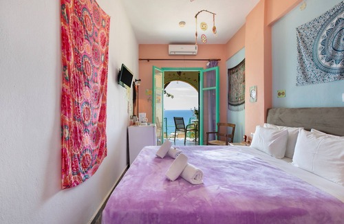 Agia Galini Bed & Breakfast | Bed and Breakfast 'Double Room No 101 Sea View' with Sea View, Wi-Fi and Air Conditioning
