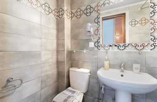 Agia Galini Bed & Breakfast | Bed and Breakfast 'Double Room No 205 Sea View' with Sea View, Wi-Fi and Air Conditioning