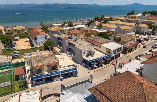 Kavos Bed & Breakfast | Bed and Breakfast 'The Kavos Sandy Inn-Double Room' with Shared Pool, Wi-Fi and Air Conditioning