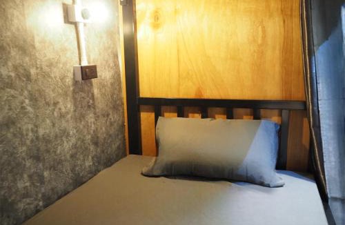 Wisutkasat Hostel | Bed Space Hostel Khaosan