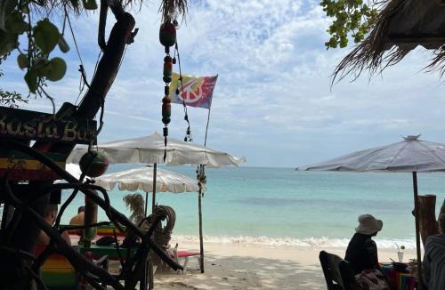 Rayong House | Benny Jungle home