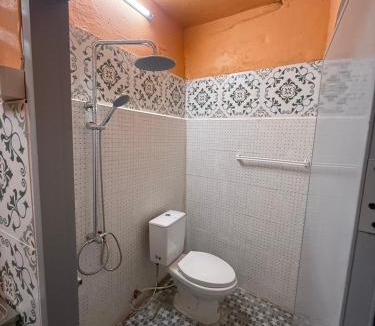 Bang Yi Ruea House | best 148 train staytion