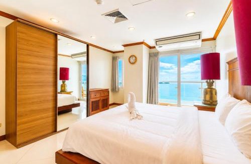 Patong Apartment | Best Ocean View 3BR Walk to Beach &Bangla C329