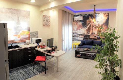 Alexandroupoli Apartment | Betty's Central Suite