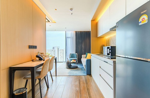 Pratumnak Hill Hotel | Beverly Mountain Bay, Trademark Collection By Wyndham