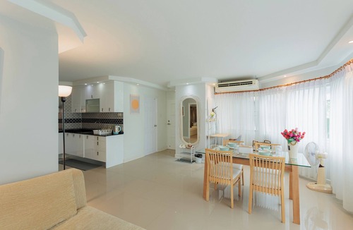 Nimman Condo | Big and Brightroom in Nimman