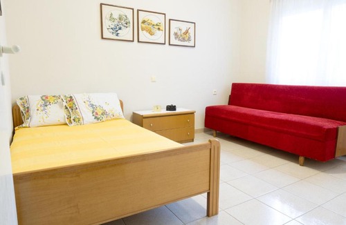 Gomati House | Big Country House, 10' from the Beach