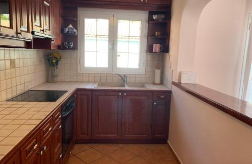 Kato Pavliana House | Billy's Breathtaking View Cozy Cottage