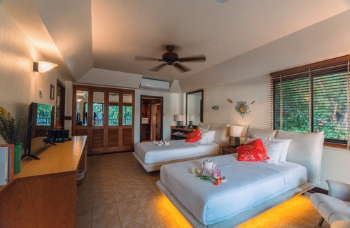 Pratumnak Hill Hotel | Birds and Bees Resort