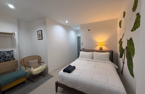 Patong House | Blossom Nest
