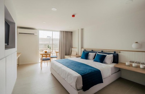 Phaya Thai Hotel | BLU 395 Ari-Saphan Khwai