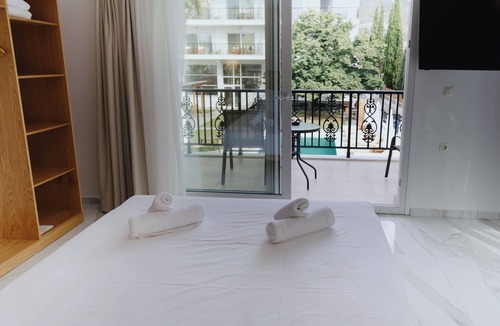 Nea Iraklitsa Hotel | Blue Bay Hotel