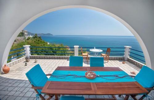 Sipiada Villa | Blue Dream Seaside Villa with superb sea views