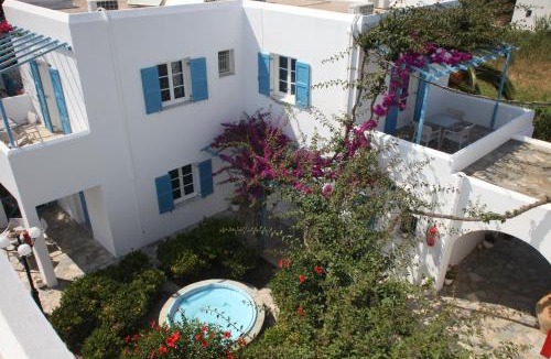 Galissas House | Blue Sky