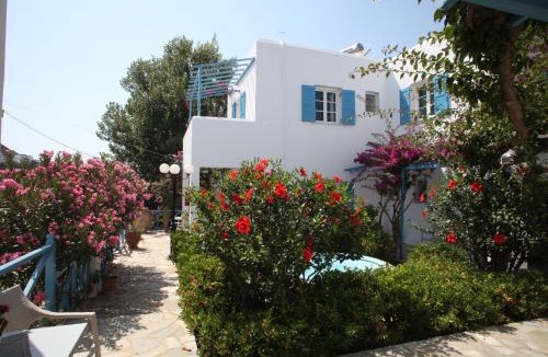 Galissas House | Blue Sky