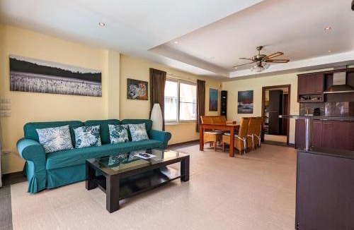 Klong Son Villa | Blue Sky Pool Villa - by KohChangVillas