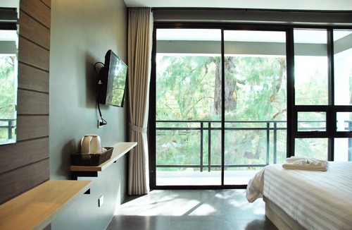 Cha-am Hotel | Bluemoon Hotel