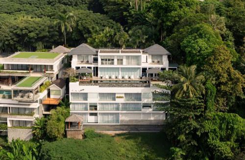 Cherngtalay Villa | Bluesiam Villa - SHA Certified