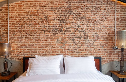 Phra Borom Maha Ratchawang Hotel | Boutique Terrace Suite | Old Town BKK – H.O.M