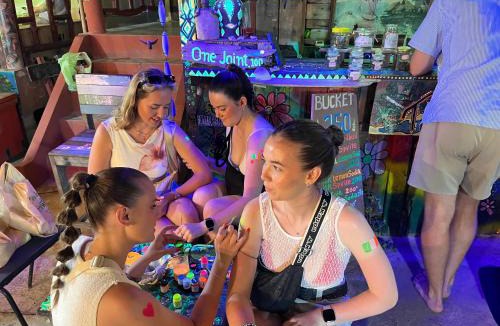 Baan Tai Hostel | Boy Scouts Homestay