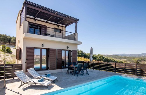 Episkopi Villa | Brand new luxury Villa Dafne with Heated pool