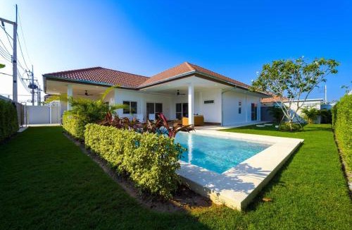Hua Hin Villa | Brand-New Modern 3-Bedroom Villa - MB20