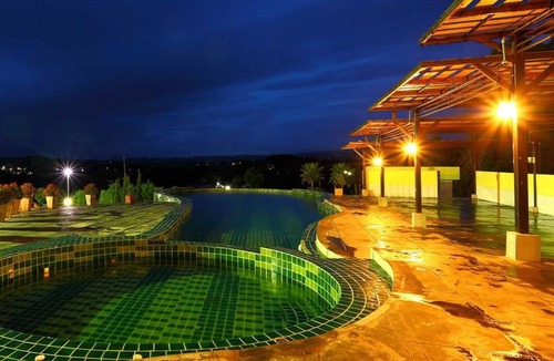 Khaem Son Hotel | Breezehill Khao Kho Hotel