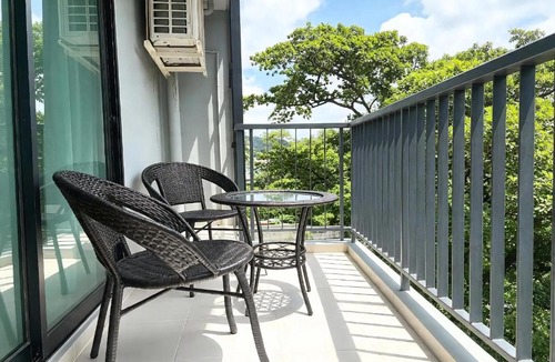 Phuket Apartment | Bright 2BR - Pool, Gym & Rooftop Garden, Phuket Town Center
