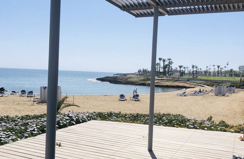 Pernera Villa | Bright airy and spacious family size villa,wabars and restaurants
