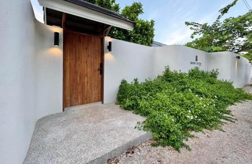 Khanom Villa | Brown Cotton Villa Khanom