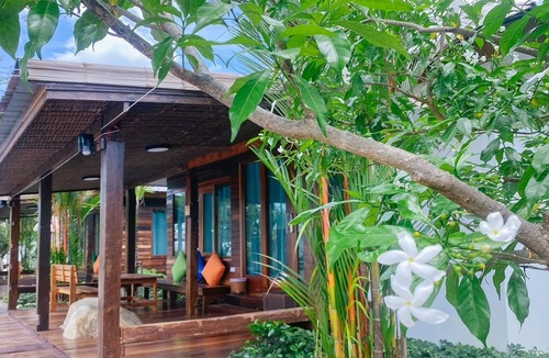 Hang Dong Villa | Buffalo Island Resort