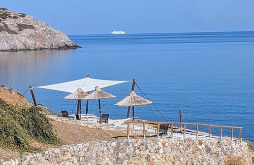 Mochlos House | Bungalow Musuri direct on the Ocean