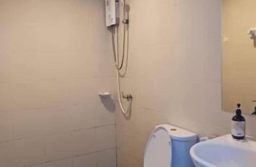 Khuekkhak Hostel | Burmese Corner