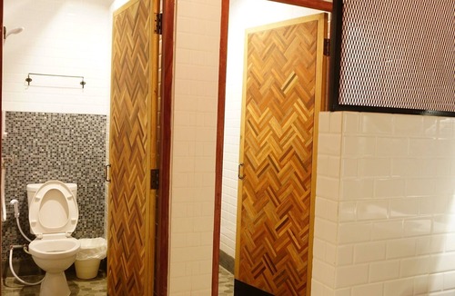Chiang Rai Hostel | Busket Hostel (next to Night Bazaar and walking distance to Bus Station 1)
